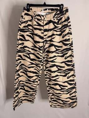 Princess Polly Radical Tiger Print Low Rise Wide Leg Jeans Size US 4